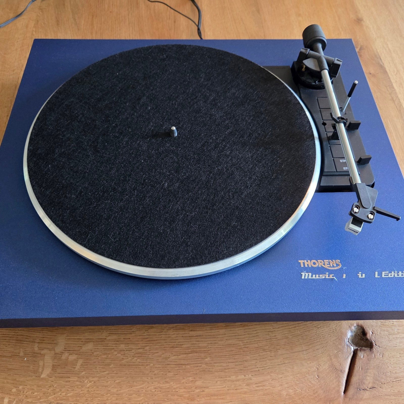 Thorens Music on Vinyl Edition (te reviseren), Ophalen, Thorens