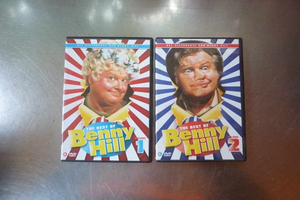 The Best Of Benny Hill volume 1 & 2, Alle leeftijden, Ophalen of Verzenden, Zo goed als nieuw, Komedie