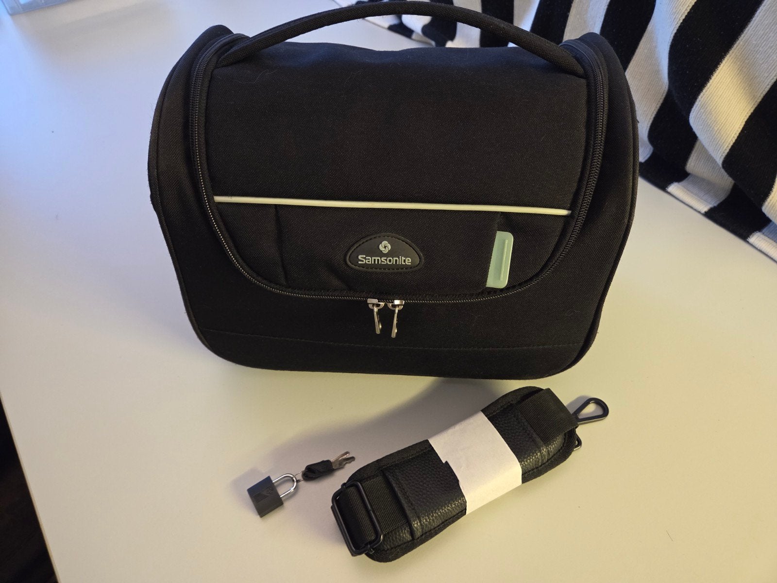 Samsonite Beautycase z.g.a.n, Softcase, Zwart, Ophalen of Verzenden, Zo goed als nieuw