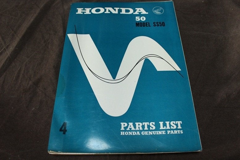 Honda SS50 1968 moped parts list bromfiets onderdelen boek, Ophalen of Verzenden, Gebruikt