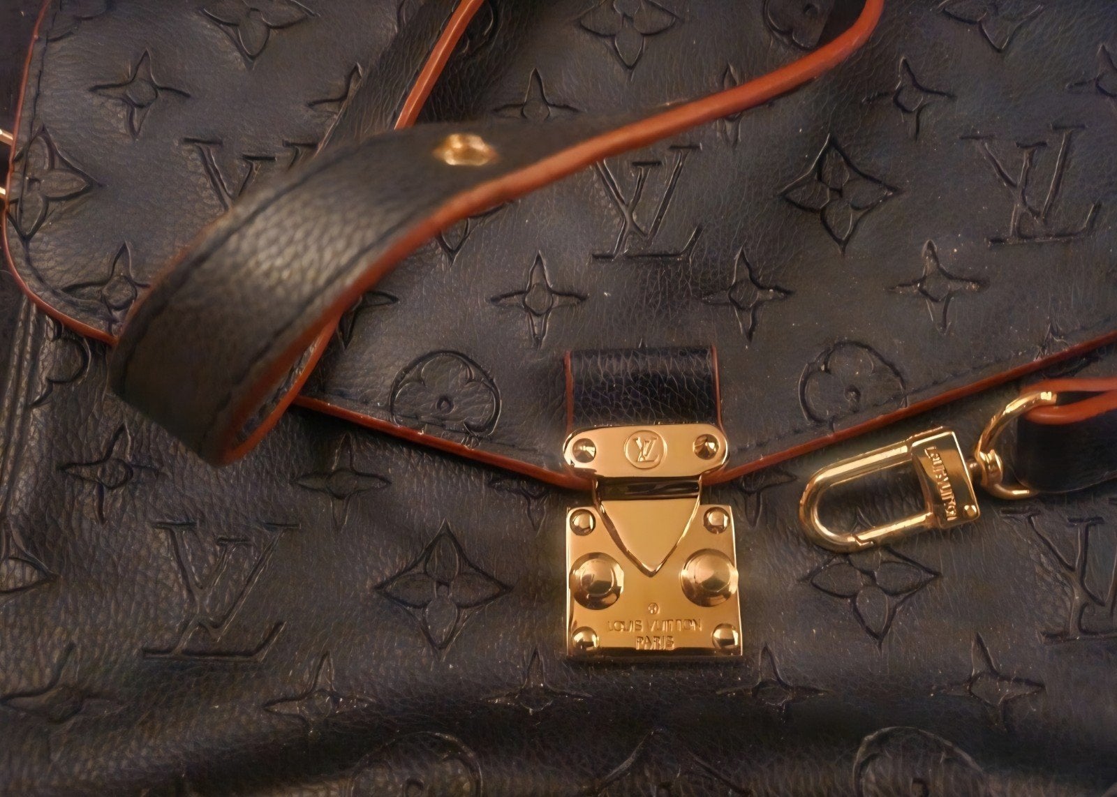 Louis Vuitton Pochette Metis, Sieraden, Tassen en Uiterlijk, Tassen | Damestassen, Ophalen of Verzenden, Bruin, Schoudertasje