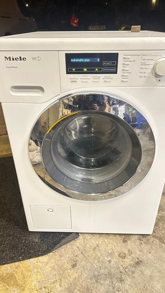 Miele W1 Powerwash Wasmachine - Zo goed als nieuw, Witgoed en Apparatuur, Wasmachines, 1200 tot 1600 toeren, 8 tot 10 kg, Ophalen of Verzenden