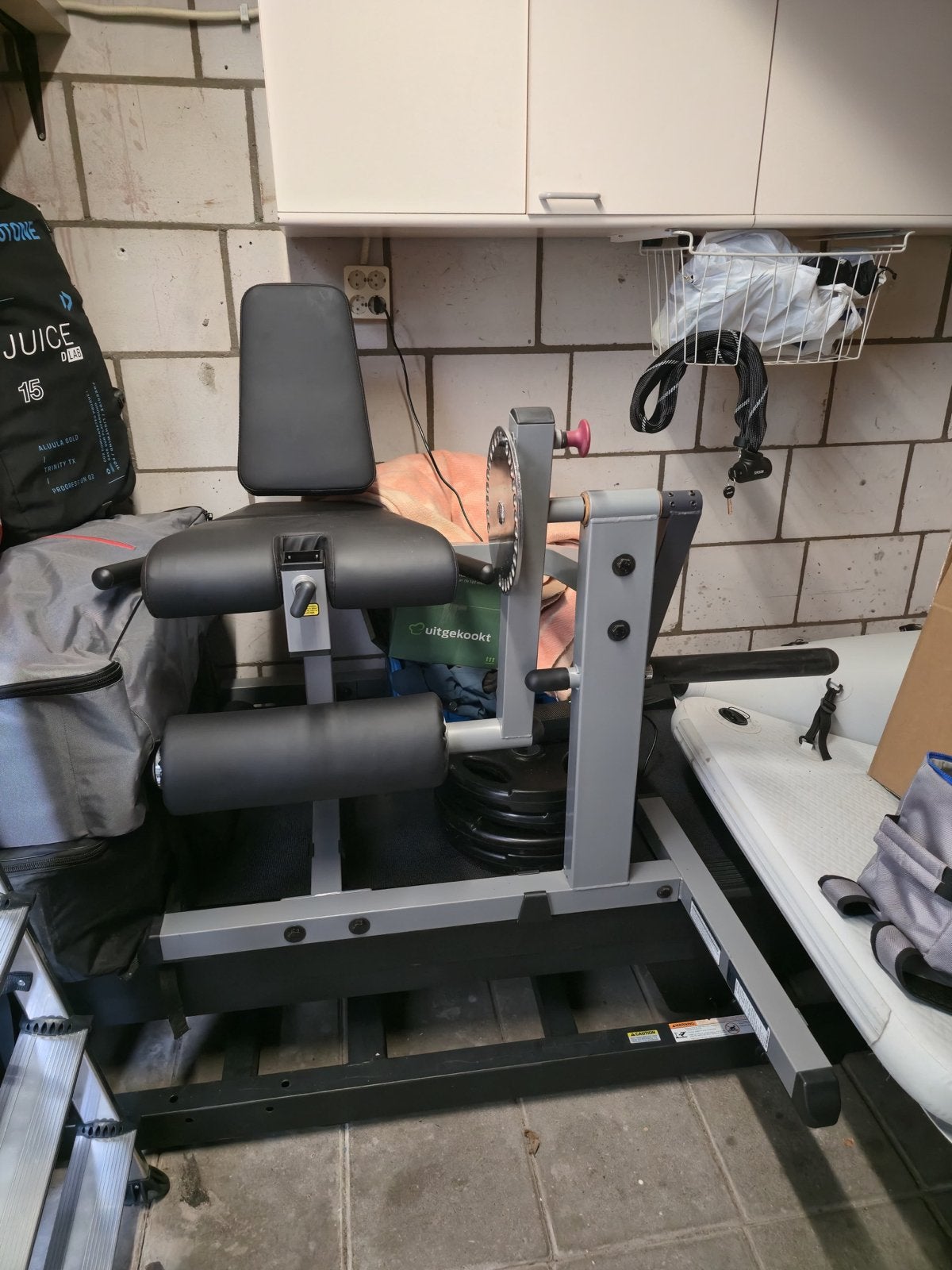 Body-Solid Leg Extension / Leg Curl + 50 kg Gewichten, Sport en Fitness, Ophalen, Gebruikt, Krachtstation, Metaal