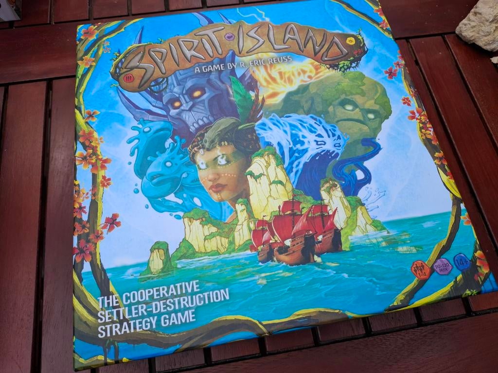 Spirit Island (Engels) met Folded Space insert, Hobby en Vrije tijd, Gezelschapsspellen | Bordspellen, Een of twee spelers, Ophalen of Verzenden