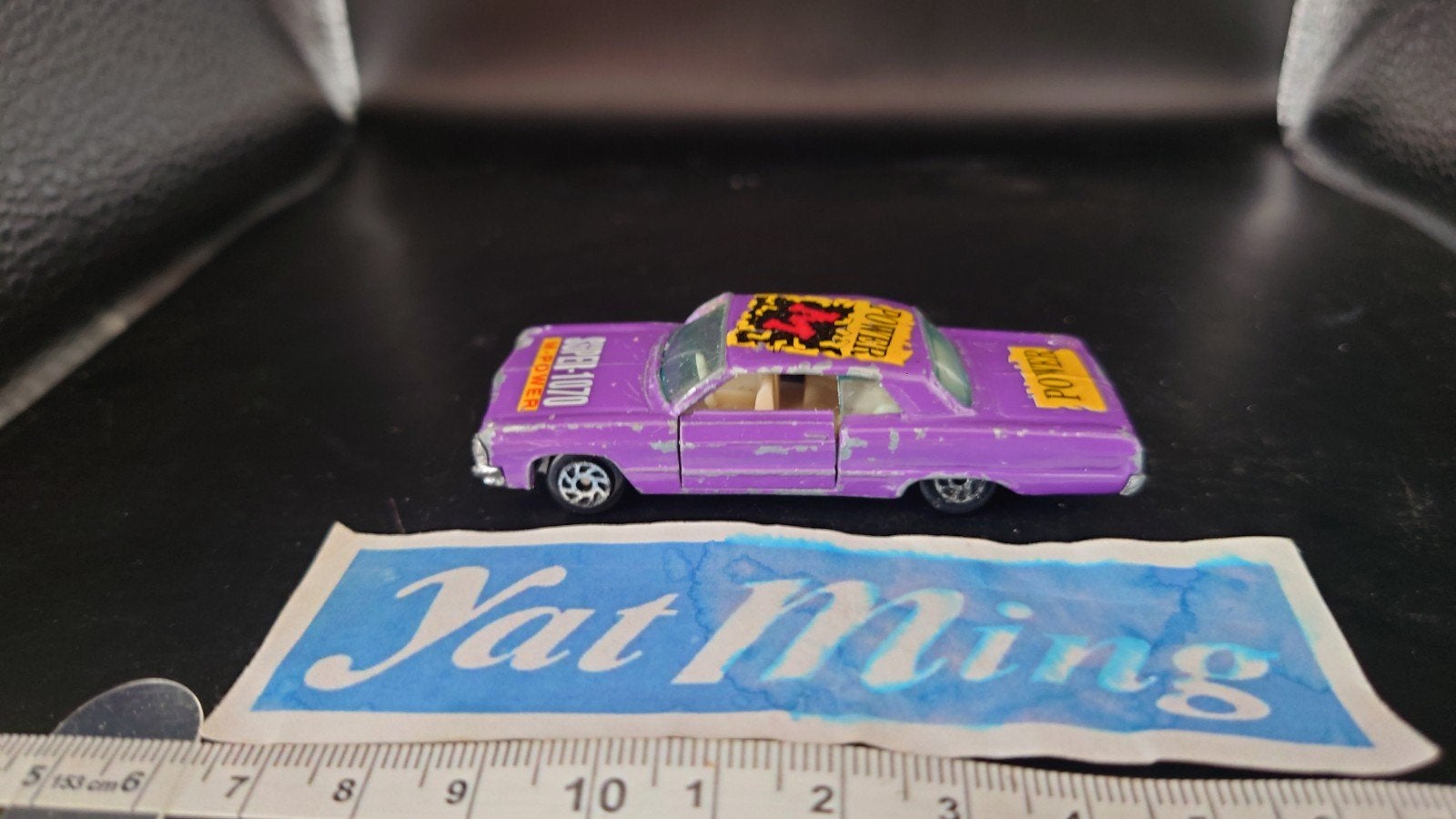 Yatming nr.1070 Chevrolet Impala M-Power special edition, Ophalen of Verzenden, Gebruikt, Auto, Overige merken