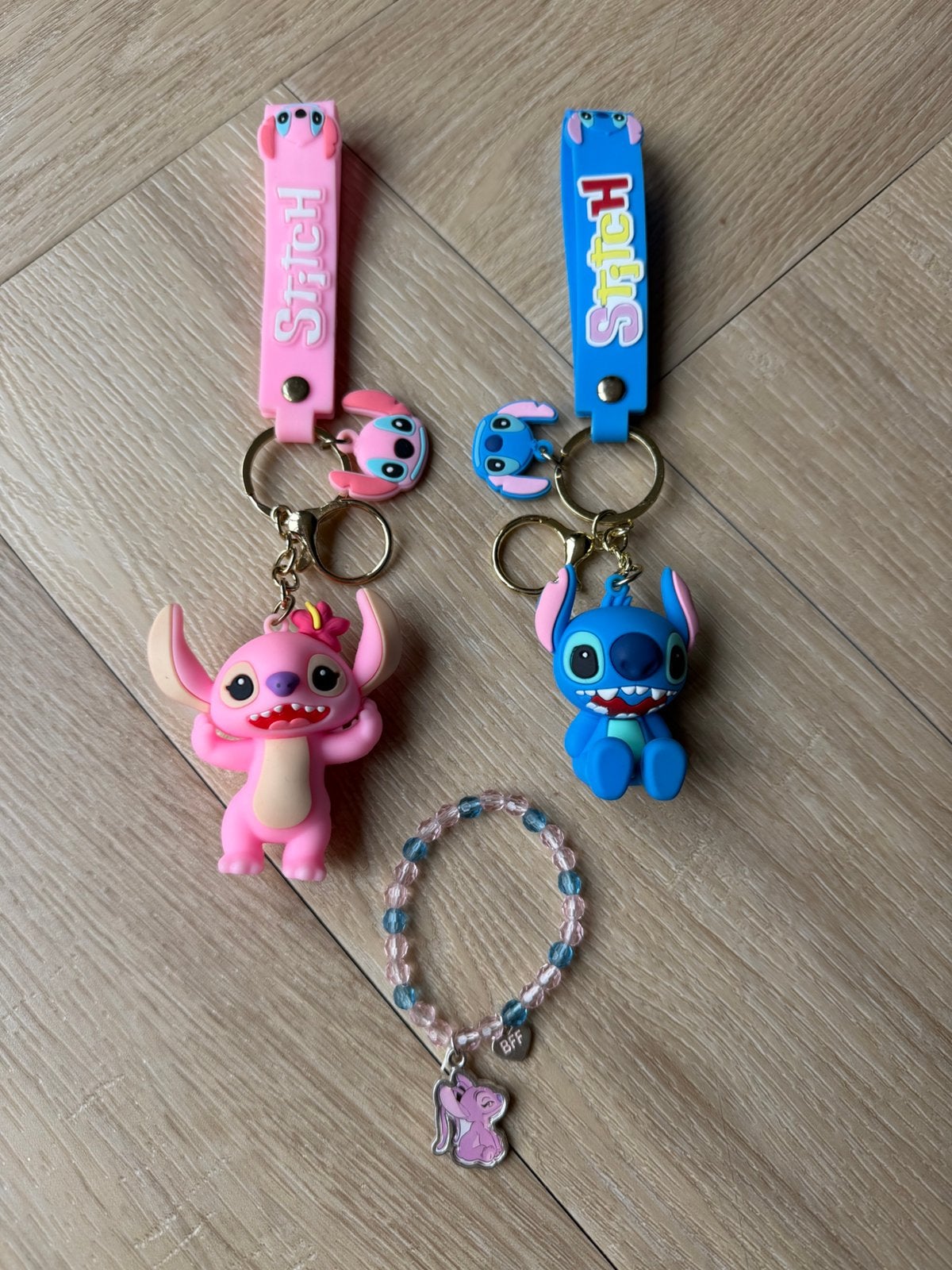 Stitch en Angel sleutelhanger en Stitch armbandje, Verzamelen, Ophalen of Verzenden, Overige figuren, Zo goed als nieuw, Beeldje of Figuurtje
