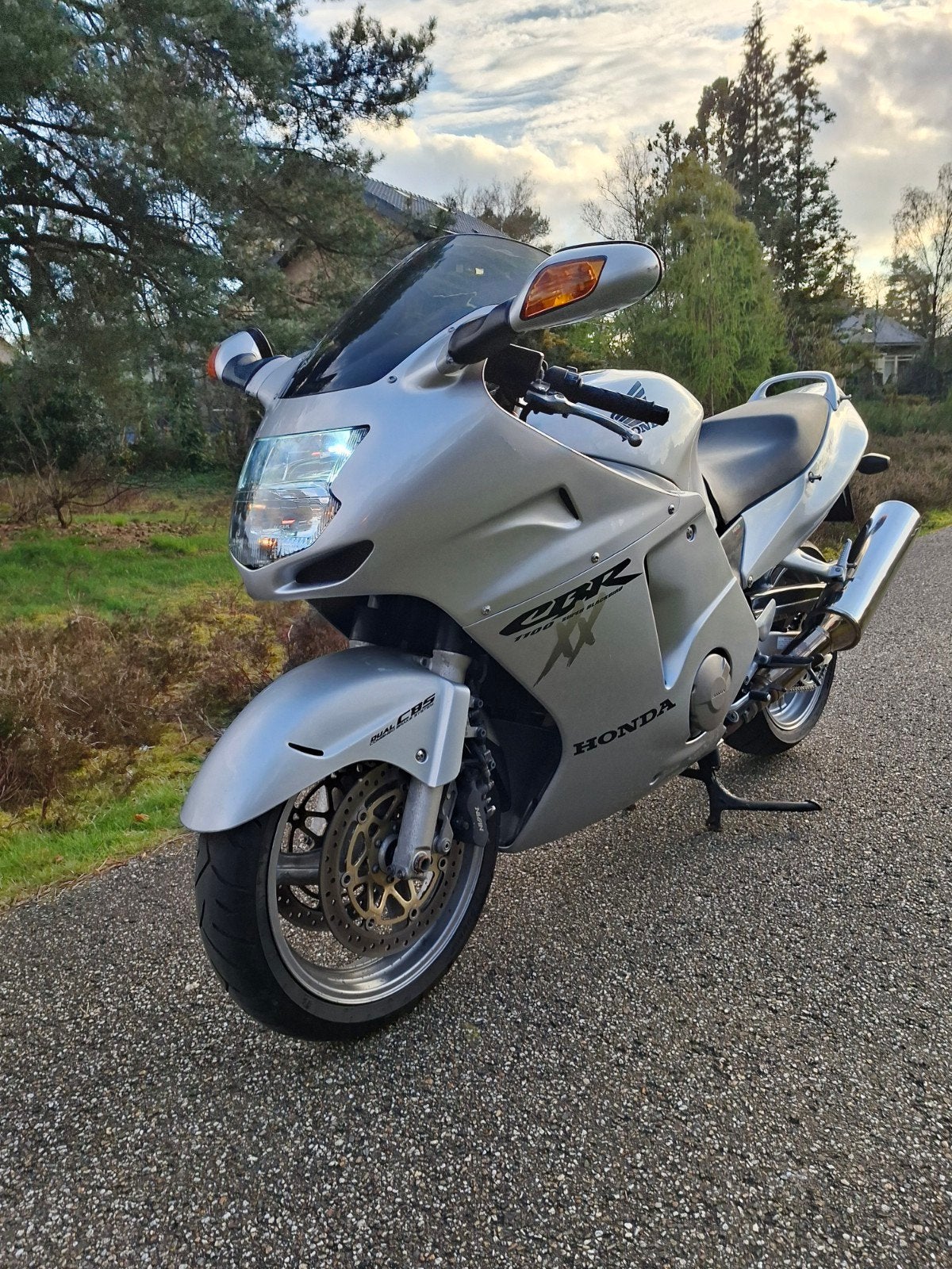 HONDA CBR 1100cc Super Blackbird Yoshimura, Particulier