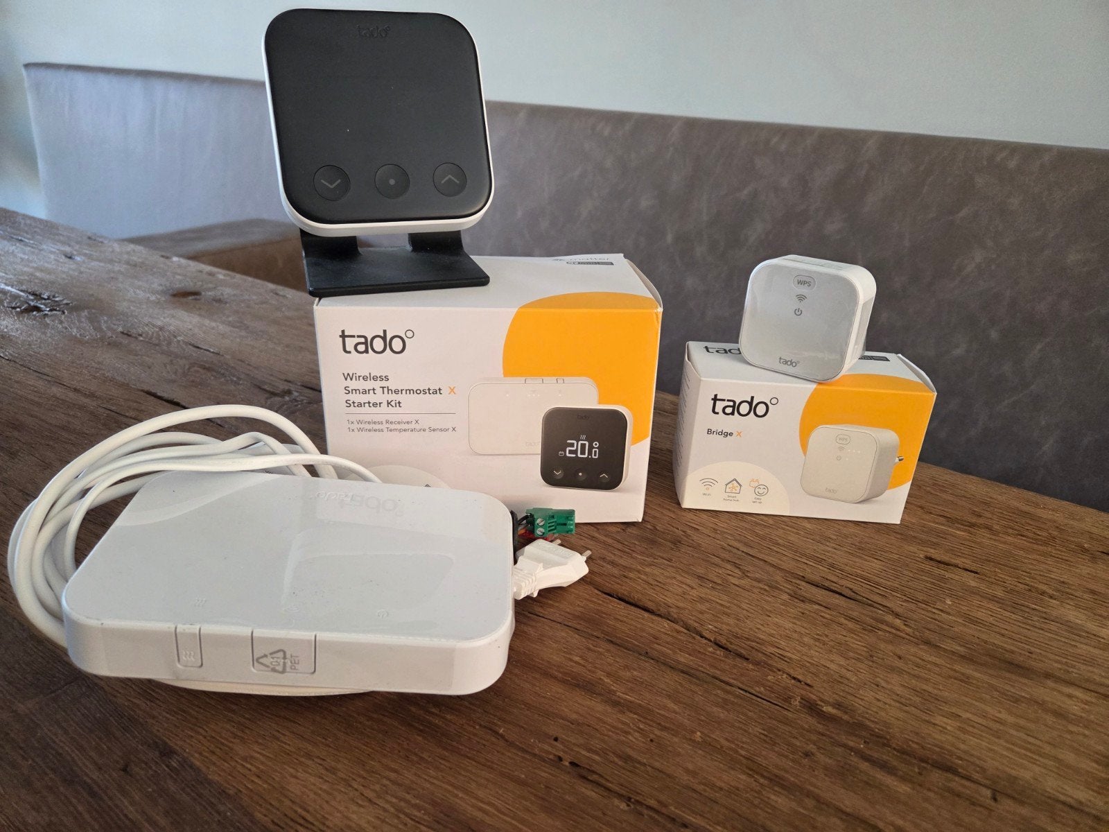 Tado X starterset met Bridge, Ophalen, Zo goed als nieuw