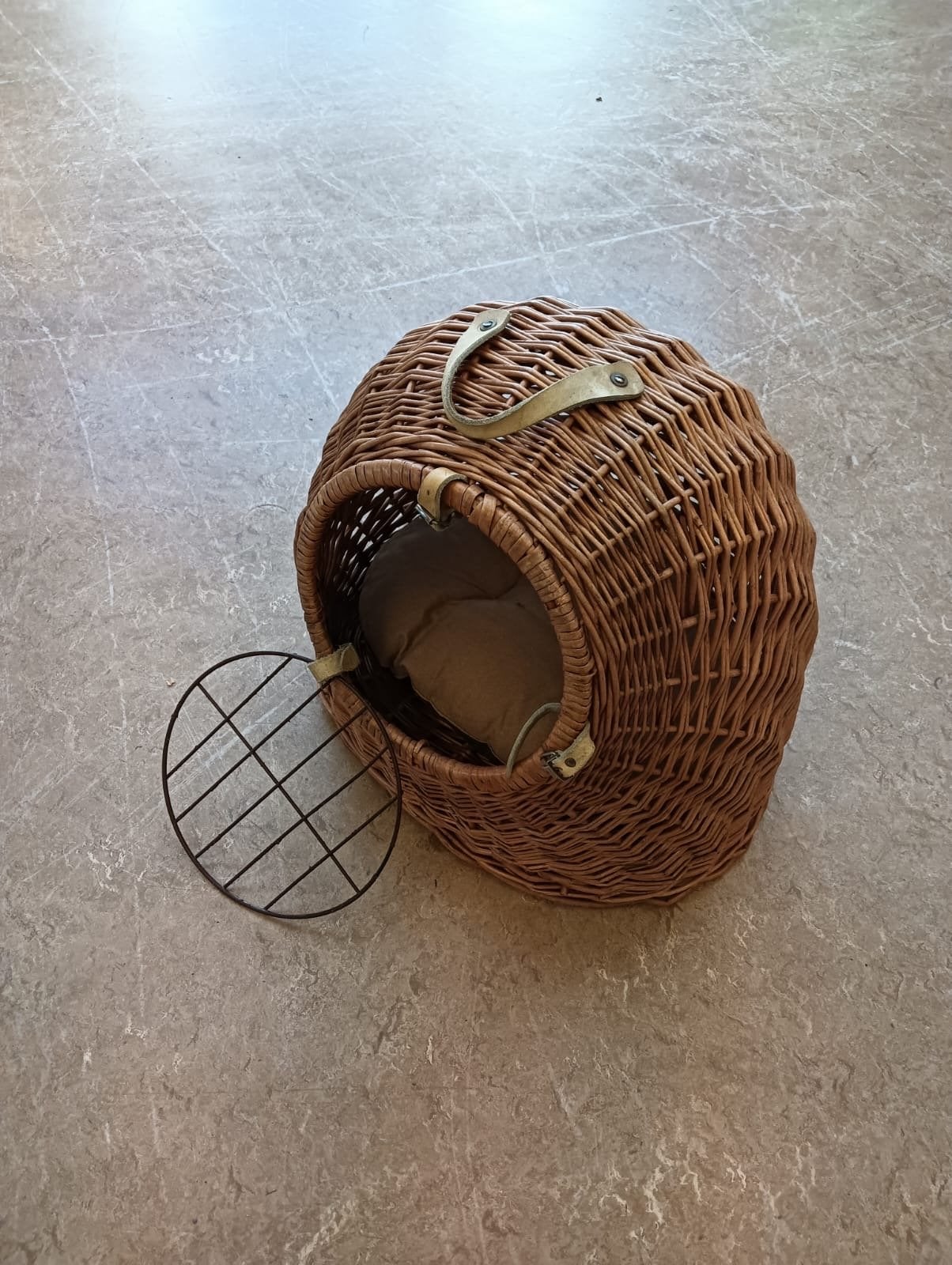 Rieten reismand voor kat of klein hondje :), Ophalen