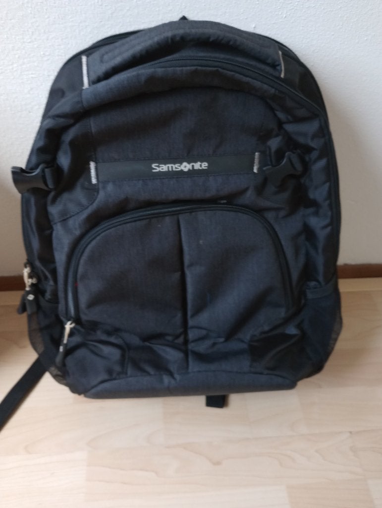 Samsonite rugzak - Zwart, 25 tot 40 cm, Zo goed als nieuw, Waterdicht, Ophalen