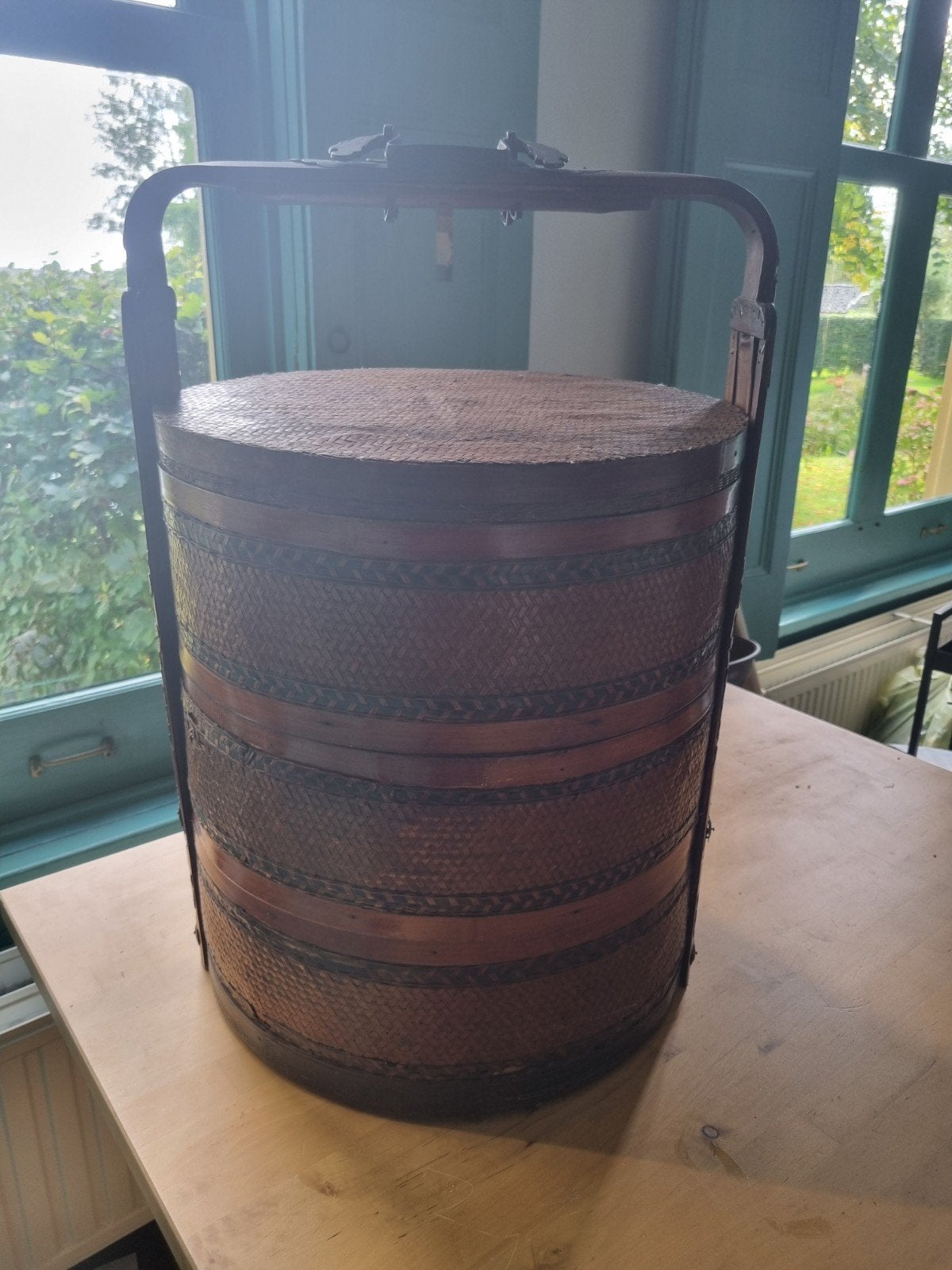 Antieke Chinese bruidskist/picknickmand, bamboe en hout, Ophalen