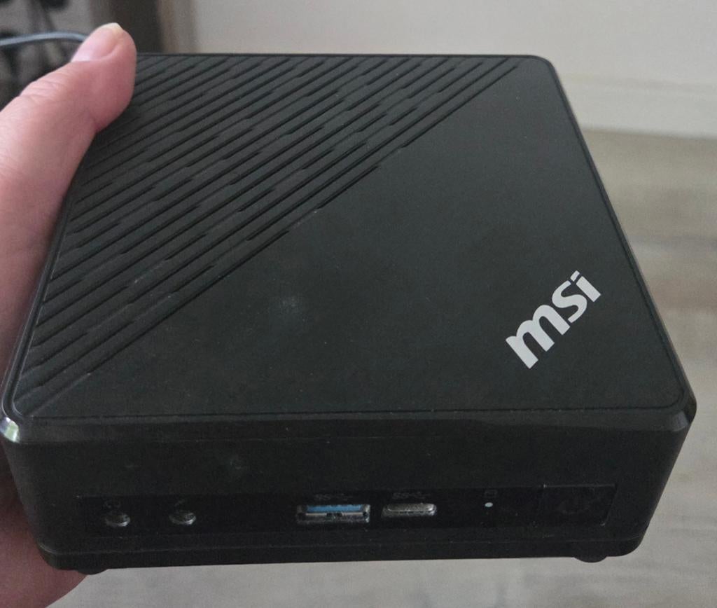MSI Cubi 5 10M-045EU Mini PC - Compact, Krachtig, Geruisloos, Ophalen, MSI, 2 tot 3 Ghz, 8 GB