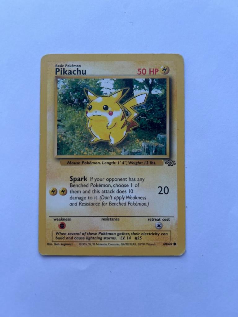 Pikachu 60/64 50 HP Engelse Pokémonkaart Jungle set, Ophalen of Verzenden, Gebruikt, Losse kaart