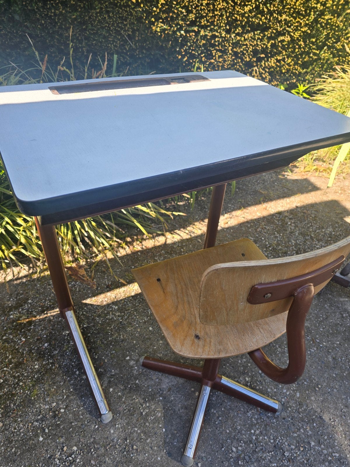 Vintage kinderbureau met stoeltje, Kinderen en Baby's, Ophalen, Gebruikt, Tafel(s) en Stoel(en)