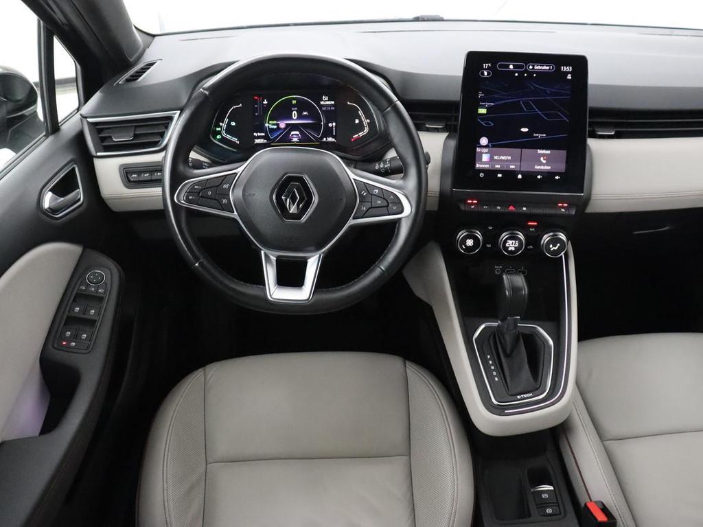 Renault Clio 1.6 E-Tech Hybrid 140 Initiale Paris | Leder |, Gebruikt, Euro 6, 4 cilinders, Hybride Elektrisch/Benzine