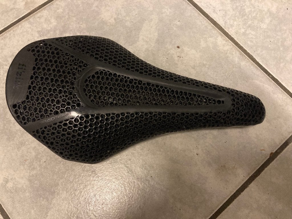 Fizik Vento Argo R1 Adaptive maat 140 mm paar keer gebruikt, Gravelbike, Ophalen of Verzenden, Zo goed als nieuw, Zadel