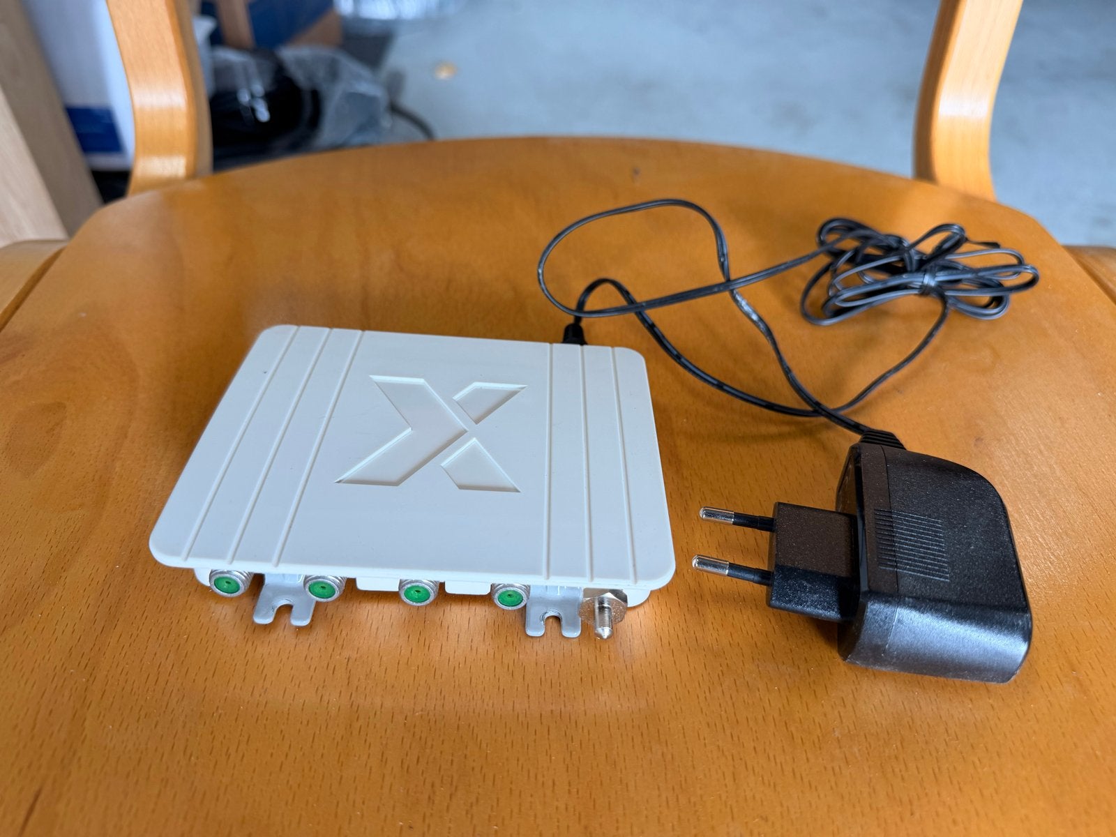 Kopp FRA-752X splitter en Versterker met 4 uitgangen, Doe-het-zelf en Verbouw, Ophalen, Zo goed als nieuw, Overige merken, Overige typen