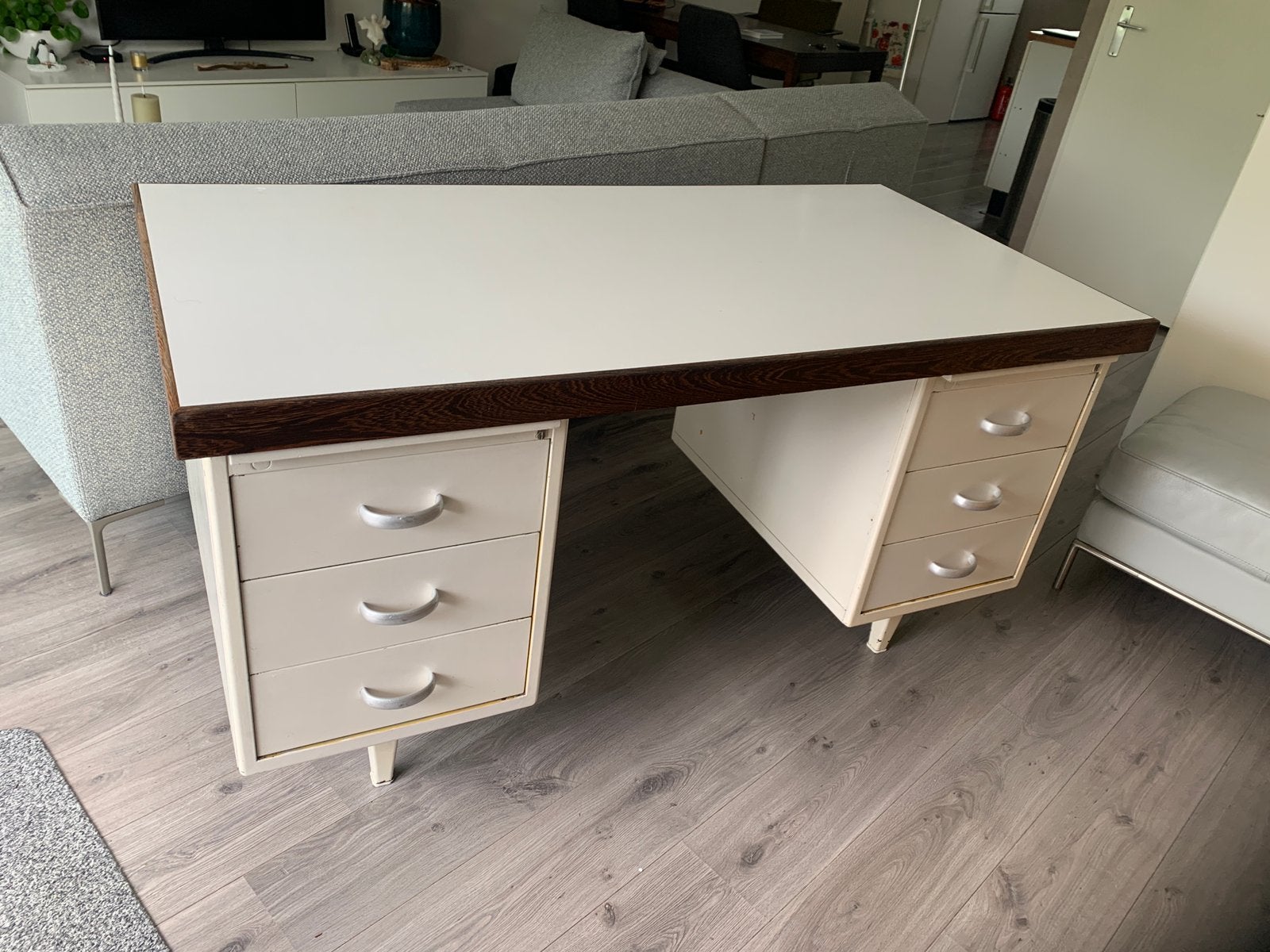 Bureau, Huis en Inrichting, Bureaus, Ophalen, Gebruikt, Metaal, Vintage