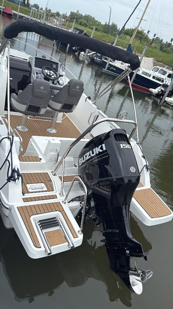 Jeanneau Cap Camarat 6.5 CC Suzuki 150 APX Digital, Watersport en Boten, Ophalen of Verzenden, Zo goed als nieuw, 150 pk, 70 pk of meer