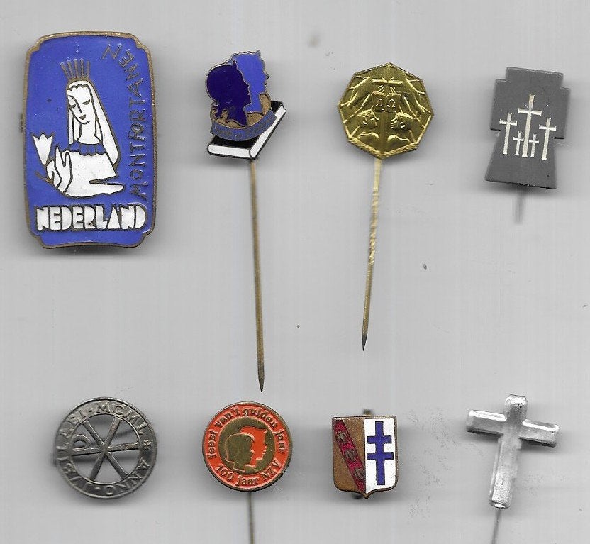 8 RELIGIE GODSDIENST SPELDEN, Ophalen of Verzenden, Gebruikt, Overige onderwerpen, Speldje of Pin