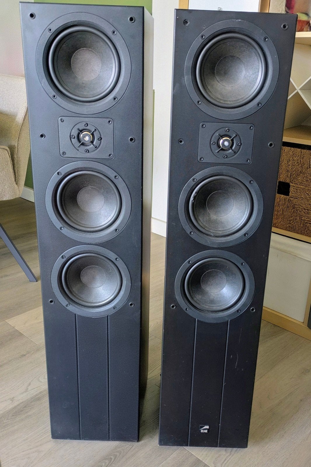 Elac SLR 190