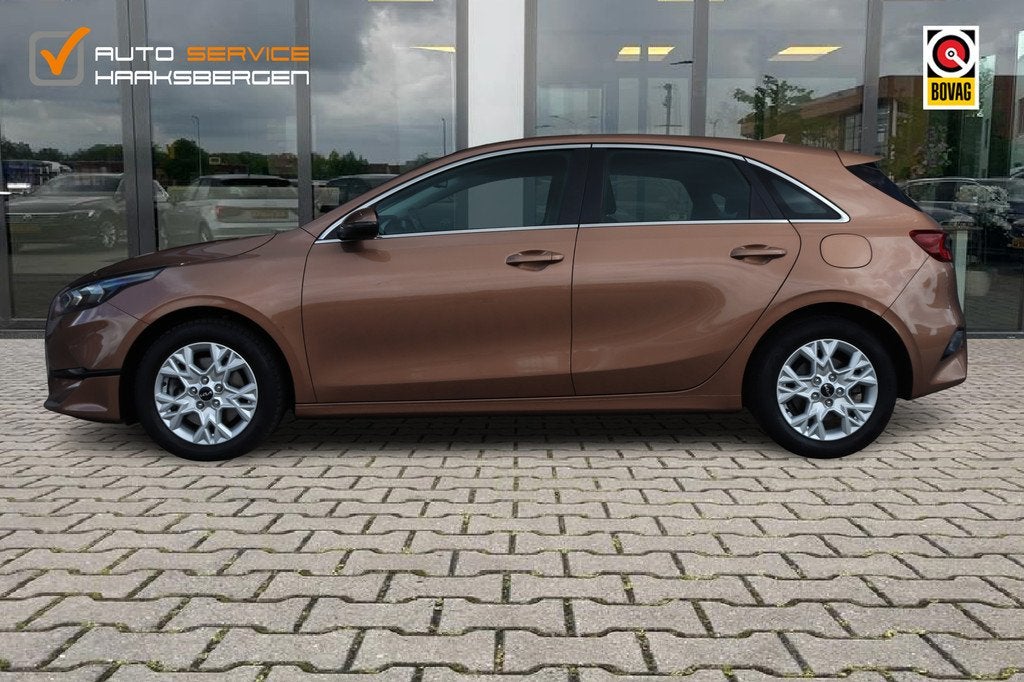 Kia Ceed 1.0 T-GDi DynamicLine | Camera | DAB | Carplay |, Voorwielaandrijving, Stof, Gebruikt, Bruin