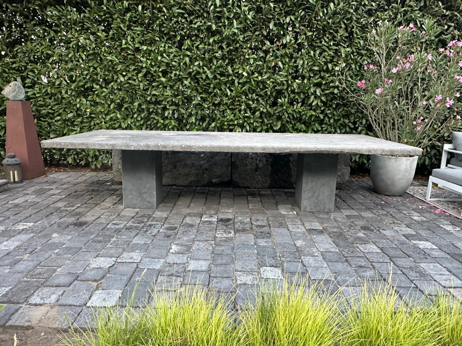 Zeer gave grote hardstenen tuintafel 335 x 135 x 6 cm, Ophalen, Overige materialen, Gebruikt, Nvt
