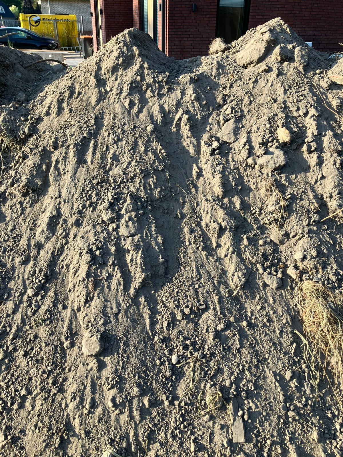 Zwart zand, Ophalen, Zo goed als nieuw, Overige typen