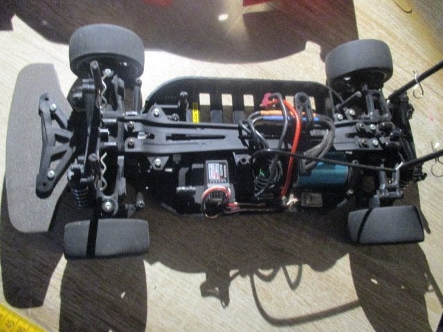 rc auto, opgebouwd geheel uit tamya onderdelen, Auto offroad, Zo goed als nieuw, Schaal 1:10, RTR (Ready to Run)