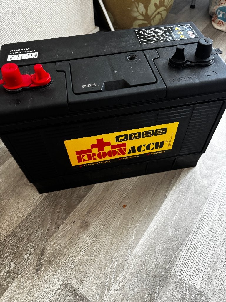 Kroon VMF KDC31M  VDC31M 12 v 105ah accu als nieuw, Nieuw