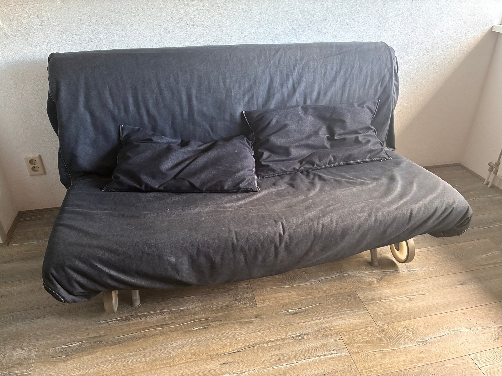 Slaapbank met 2 kussens, Ophalen, Gebruikt, Blauw, Tweepersoons