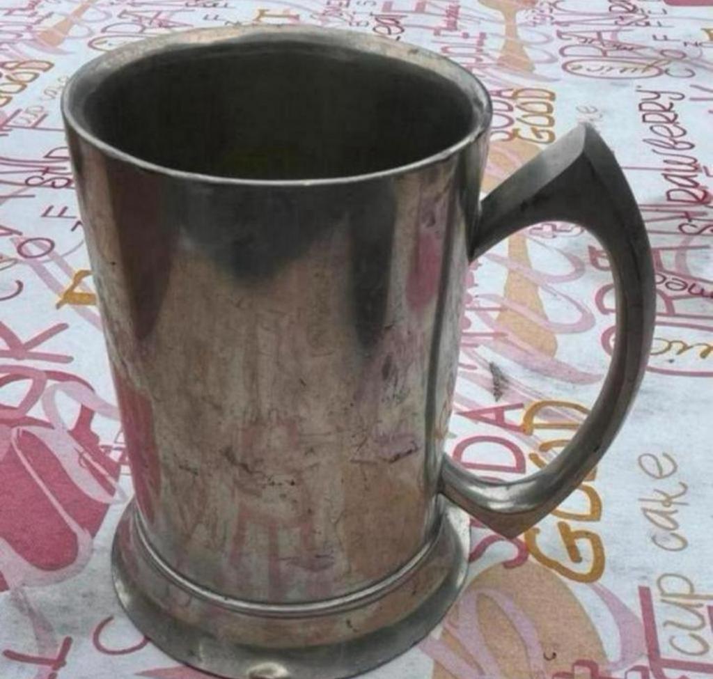 Tinnen Vintage Bierpul Made in Indonesië gemerkt /Potje Tin, Antiek en Kunst, Ophalen of Verzenden