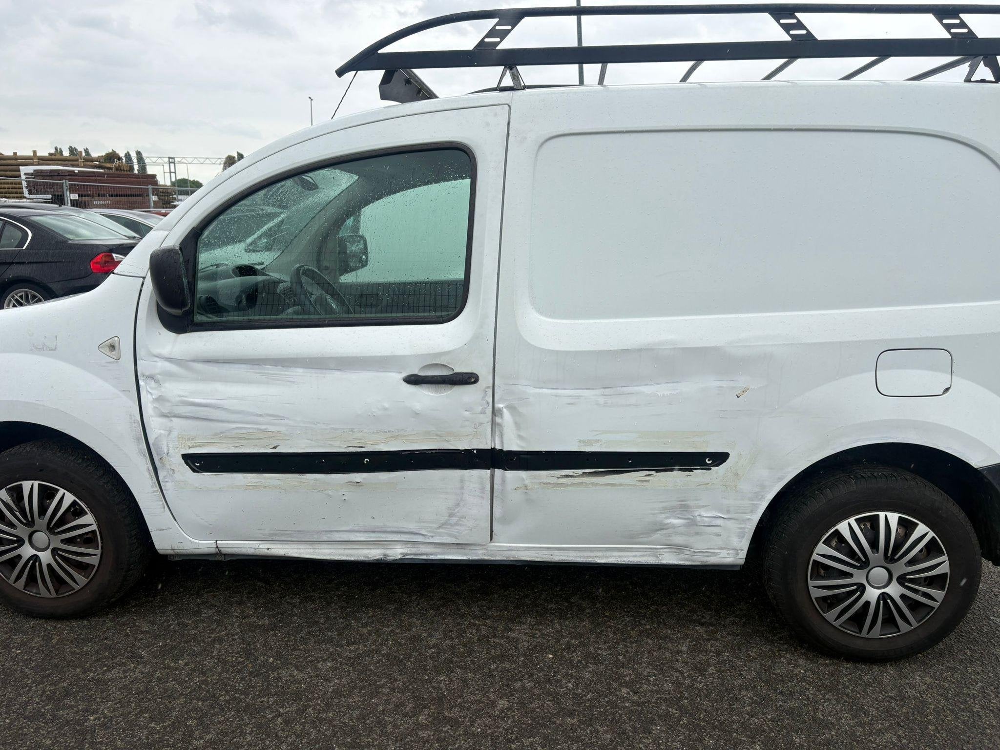 Renault Kangoo Express 1.5 dCi 70 Express Comfort EXPORT ONL, Voorwielaandrijving, Stof, Gebruikt, 68 pk