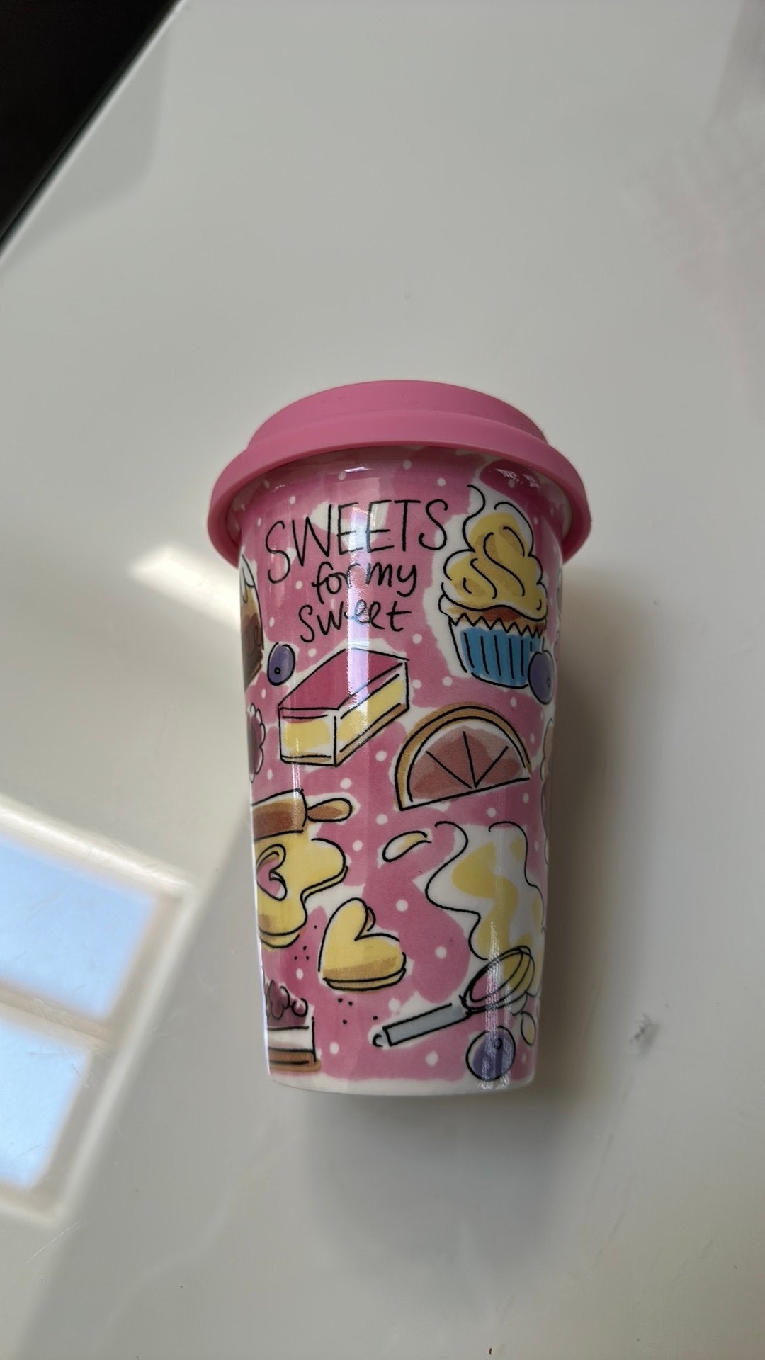 Roze koffiebeker blond amsterdam, Ophalen of Verzenden, Zo goed als nieuw, Steen, Aardewerk of Keramiek, Overige thema's