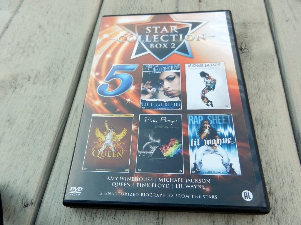 Star Collection 2 o.a. Amy Winehouse, Michael Jackson, Alle leeftijden, Ophalen of Verzenden, Zo goed als nieuw, Biografie