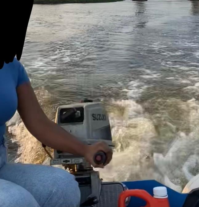 SUZUKI DT4 2takt GOEDWERKEND, Ophalen, Zo goed als nieuw, Motor en Techniek