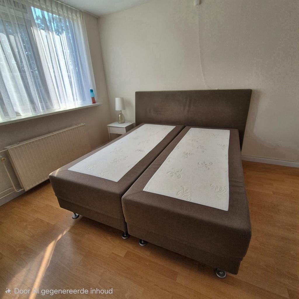 Verstelbaar Tweepersoons Boxspring Bed - Zo goed als nieuw, Ophalen, Overige kleuren, Modern comfort, Tweepersoons