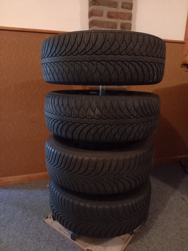 complet set winterbanden + velg audi (A3, A4), Ophalen, Gebruikt, 16 inch, Banden en Velgen