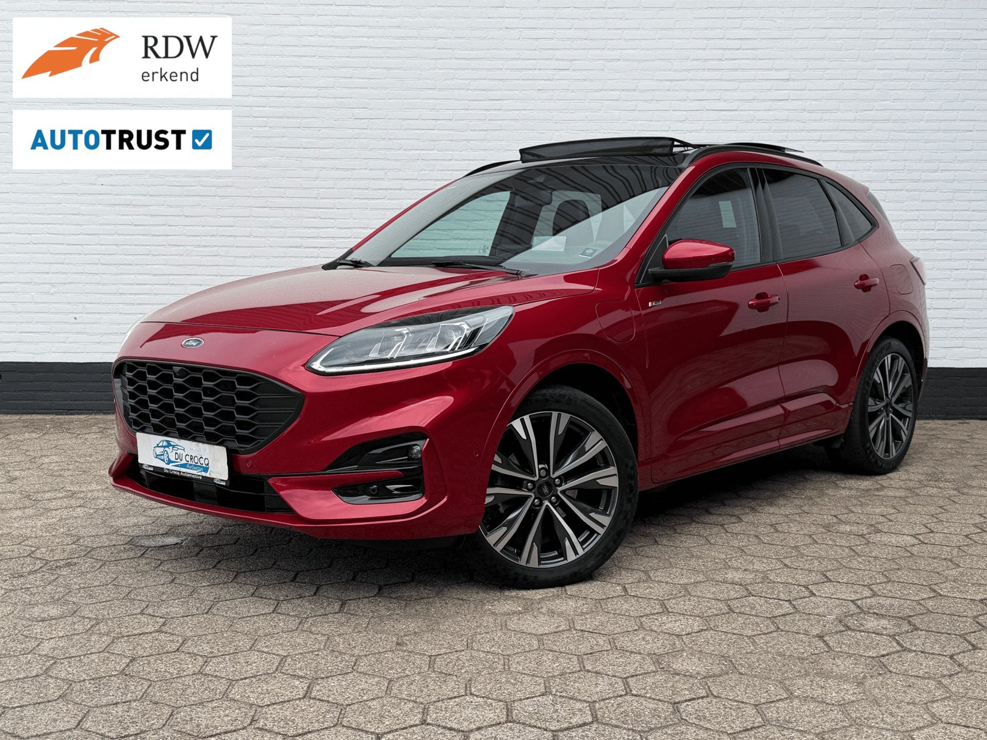 Ford Kuga PHEV ST-Line X PANO l TREKHAAK l ACC l HUD l 20'', Auto's, Gebruikt, Zwart, 4 cilinders, Bedrijf