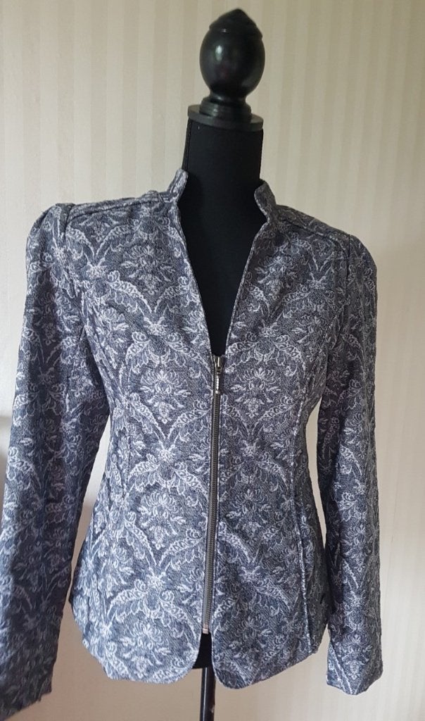 Nieuw! Prachtig apart blauw barok jasje van Superstar 36 38, Maat 38/40 (M), Nieuw, Superstar, Verzenden