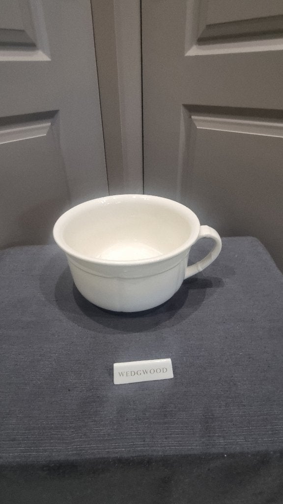 Wedgwood Edme Unieke Po 22 cm diameter 13 cm hoog jaar 1951, Overige typen, Ophalen of Verzenden, Zo goed als nieuw, Overige stijlen