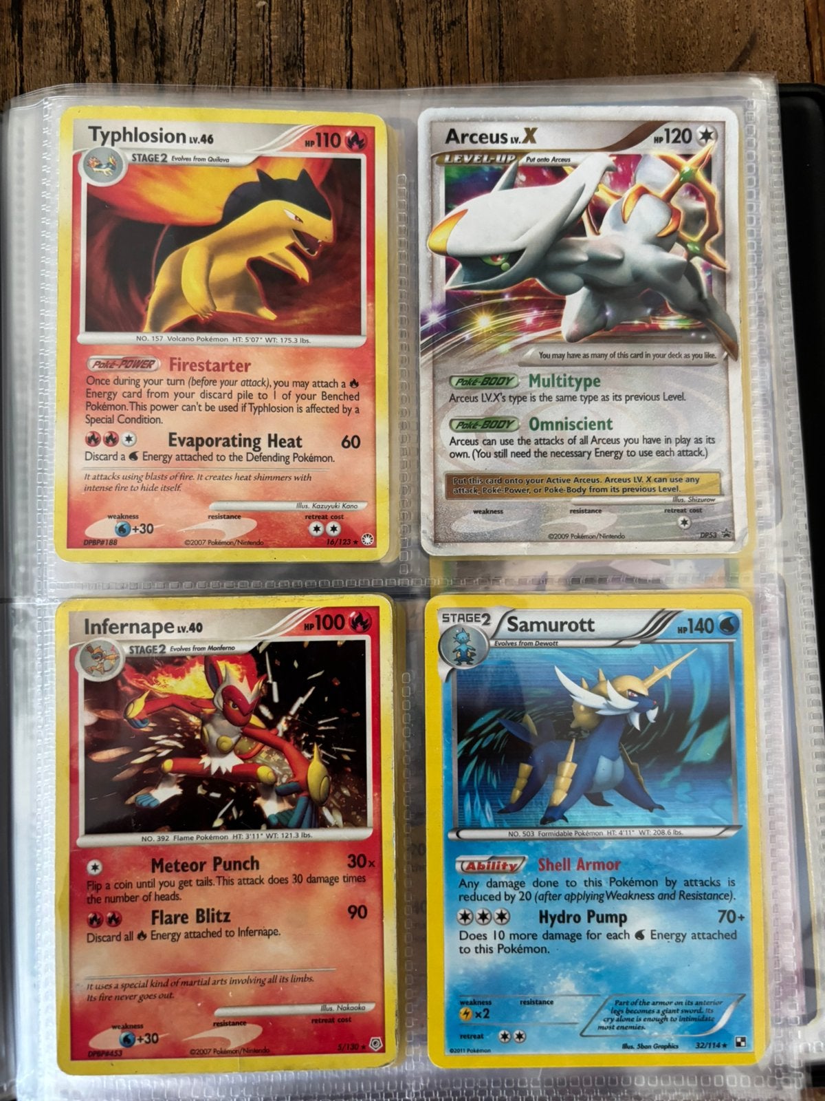 Pokémon Kaarten Lot Arceus LV.X Typhlosion Infernape, Ophalen of Verzenden, Zo goed als nieuw, Meerdere kaarten