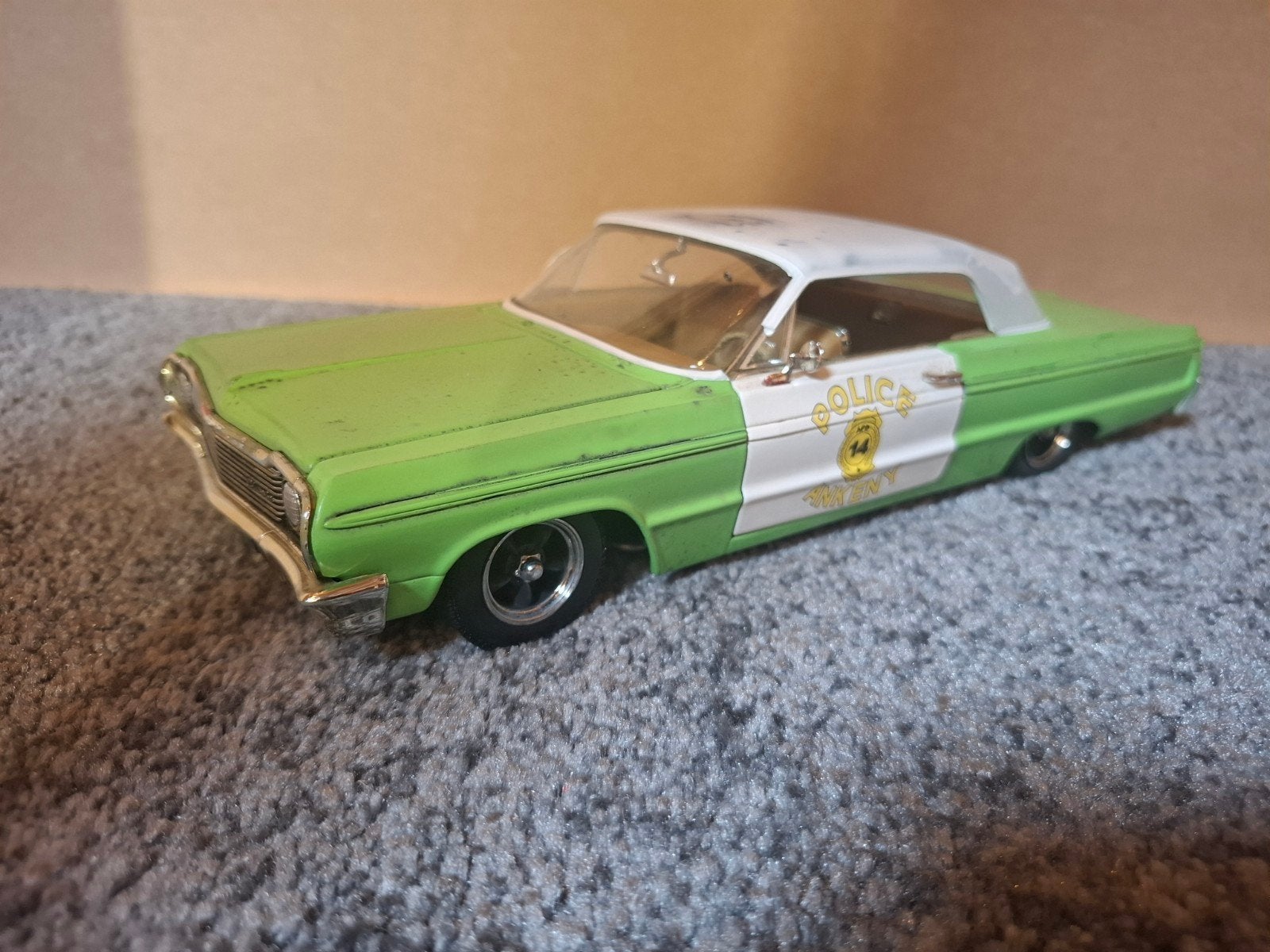 ERTL 1:18 Chevrolet Impala 1964 Raggarbil Zweden Custom, Ophalen of Verzenden, Gebruikt, Auto, ERTL