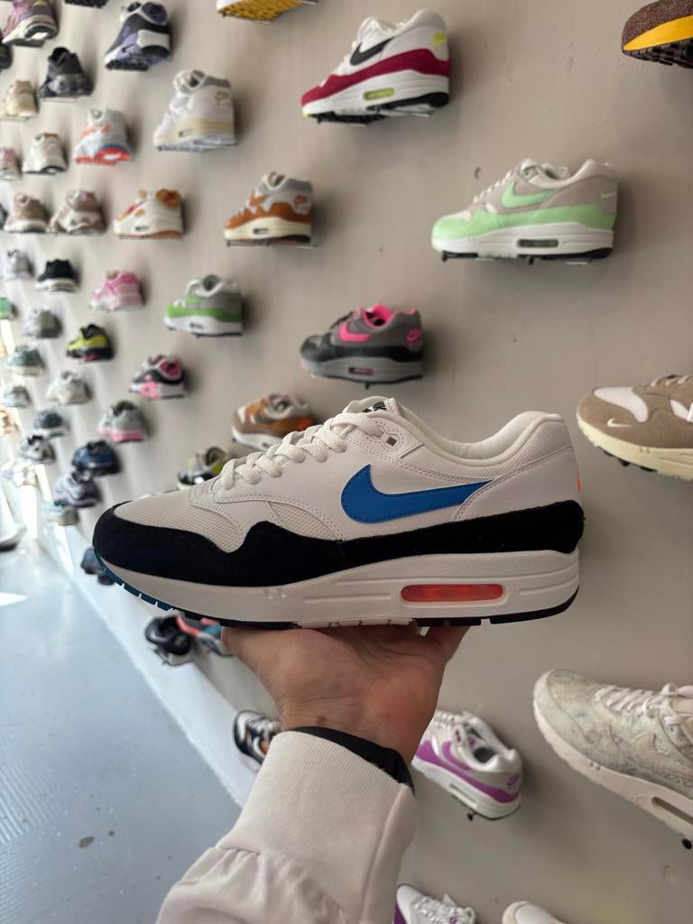 Nike Air Max 1 Photo Blue - Maat 44,5 - Nieuw in doos, D, Blauw, Nieuw, Ophalen of Verzenden
