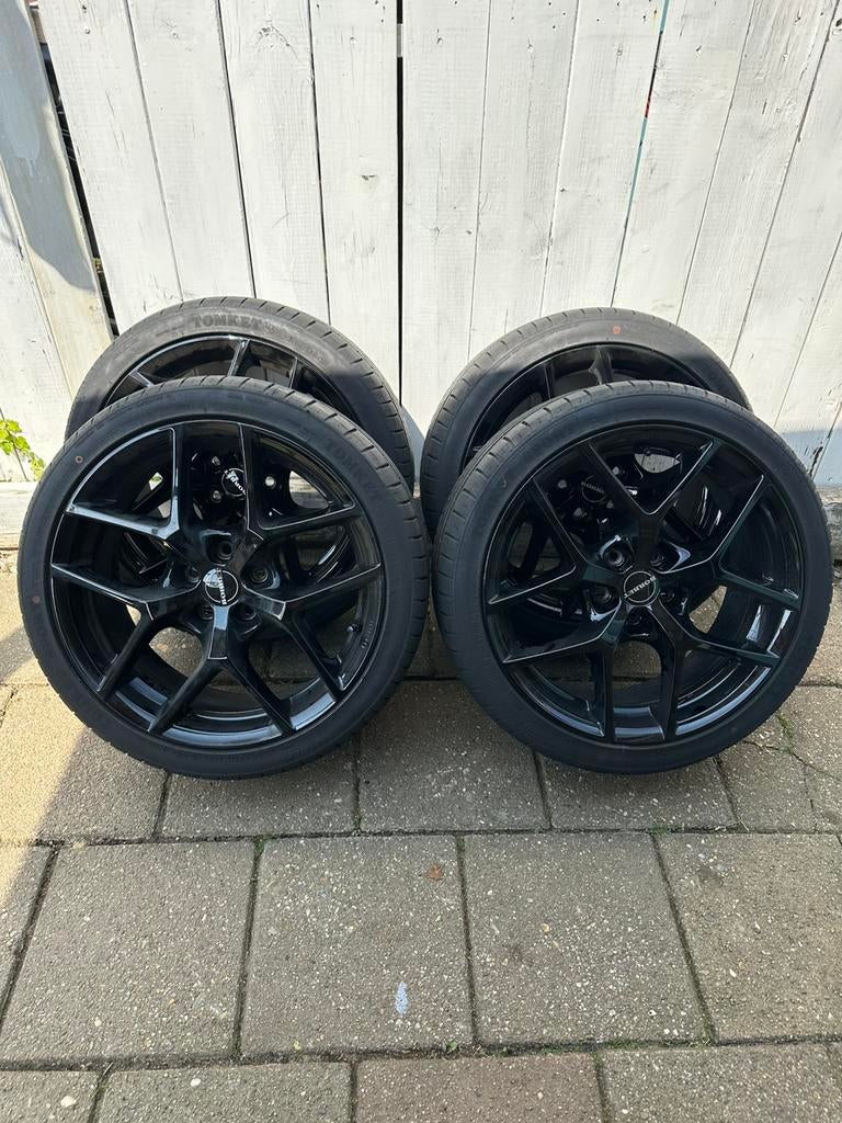 Polo velgen 5x100 17 inch Borbet. Ibiza/Fabia/Audi A1, Auto-onderdelen, Banden en Velgen, Ophalen, Banden en Velgen