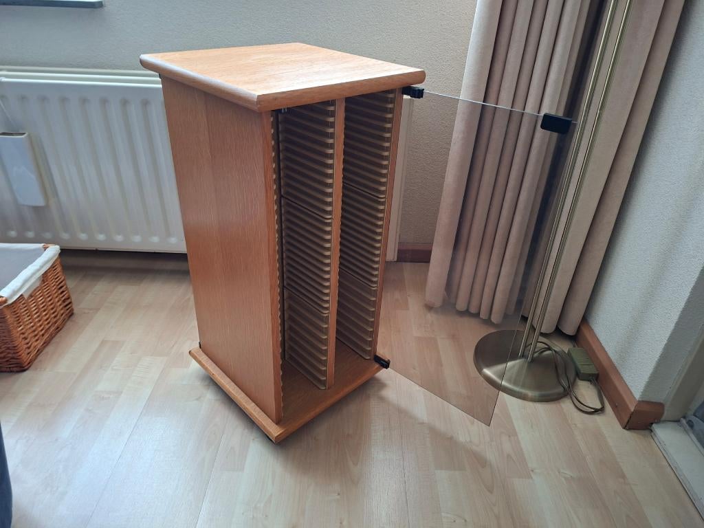 CD meubel CD kast, Ophalen, Gebruikt