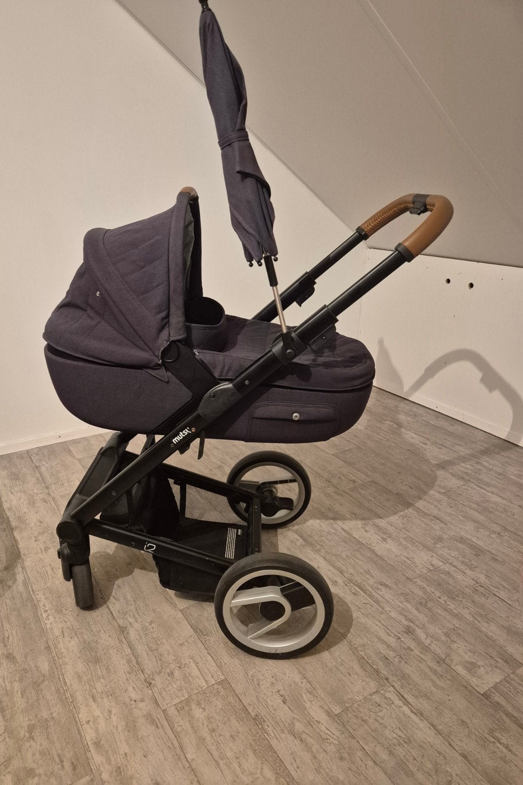 Mutsy i2 kinderwagen 3 in 1, Kinderen en Baby's, Kinderwagens en Combinaties, Ophalen, Zo goed als nieuw, Kinderwagen, Mutsy