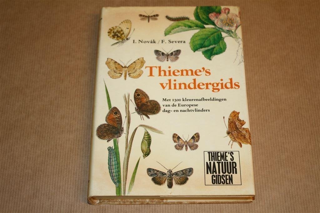 Thieme\'s Vlindergids - De Europese dag- en nachtvlinders, Ophalen of Verzenden, Gelezen, Honden