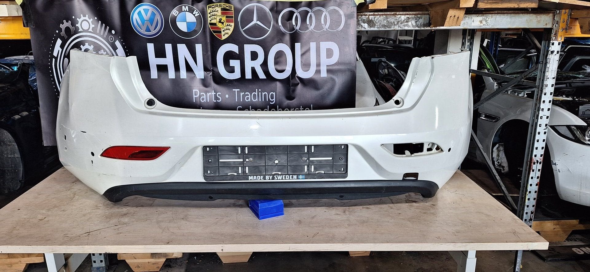 Gebruikte Achterbumper [ Marge ] Volvo V40 (MV) 2.0 D2 16V, Gebruikt, -, -, Ophalen of Verzenden