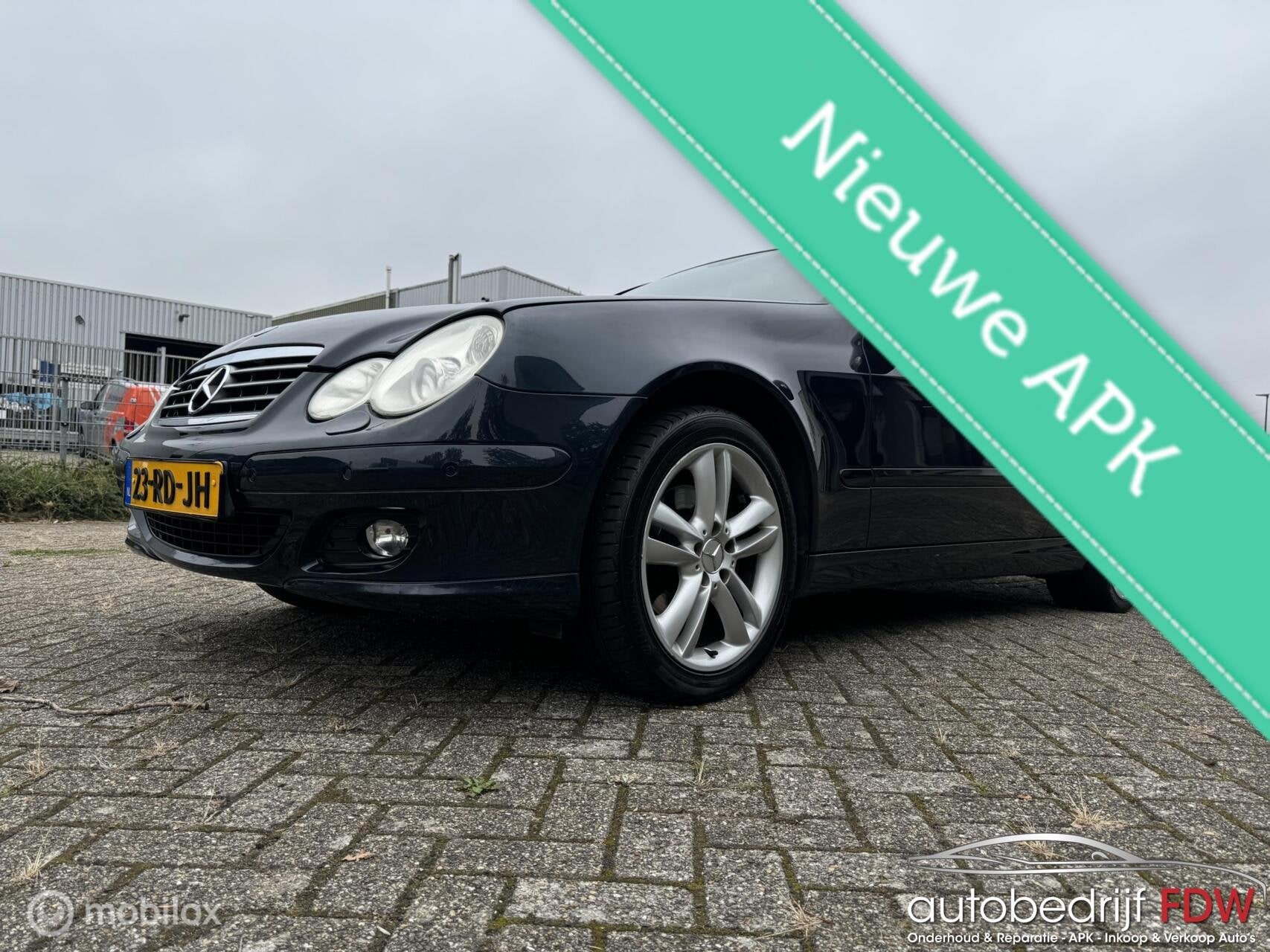 Mercedes C-klasse Sportcoupé 230 K/AUTOMAAT/AIRCO/PDC/, Auto's, Automaat, Achterwielaandrijving, 4 stoelen, 1796 cc